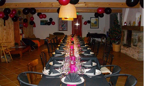 Salle à manger du gite de grande capacité